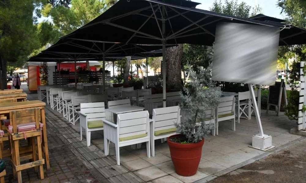 Εστίαση: Σκέψεις για ολοκληρωτικό αποκλεισμό των ανεμβολίαστων